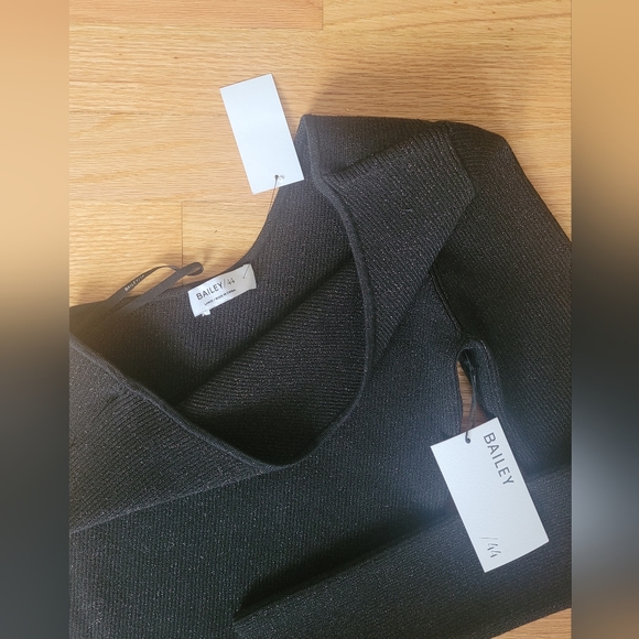 Bailey 44 Ribbed One-Shoulder Top - Picture 7 of 11